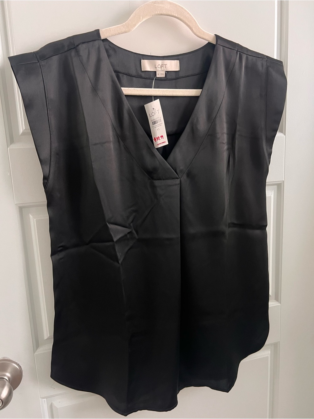 LOFT Black Sleeveless Blouse Size XS